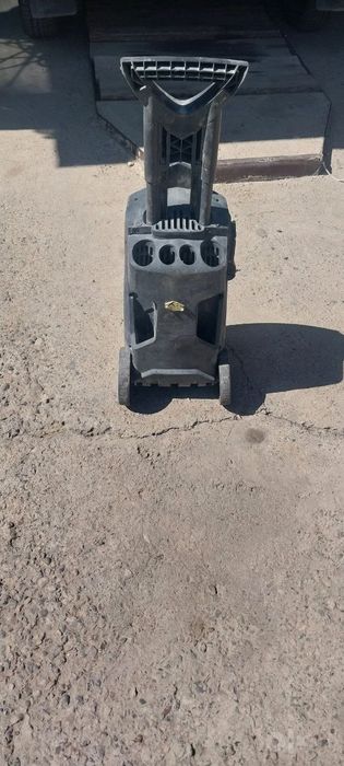 Мойка высокого давления Kärcher K 3.80 на запчасти / под восстановлени