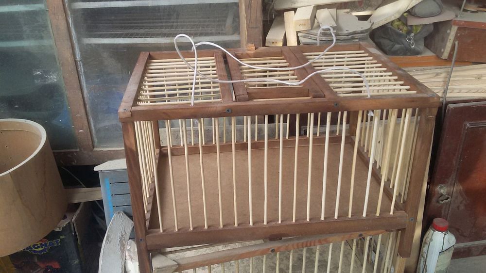 Продам клетки для птиц