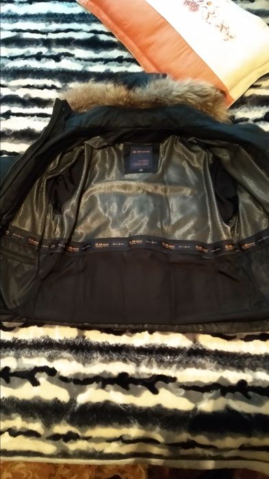 Продам куртку мужскую
