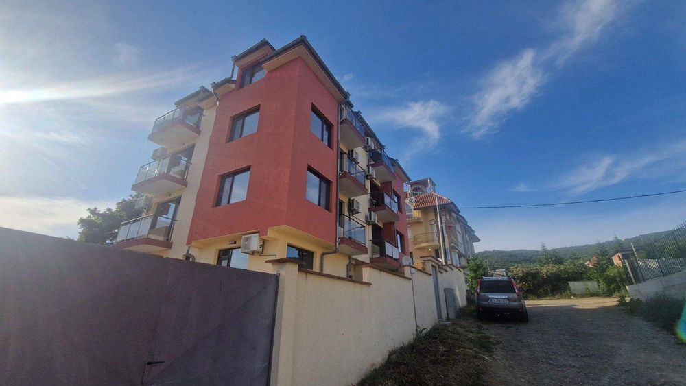 Двустаен апартамент в гр.Св Влас, м. Инцараки