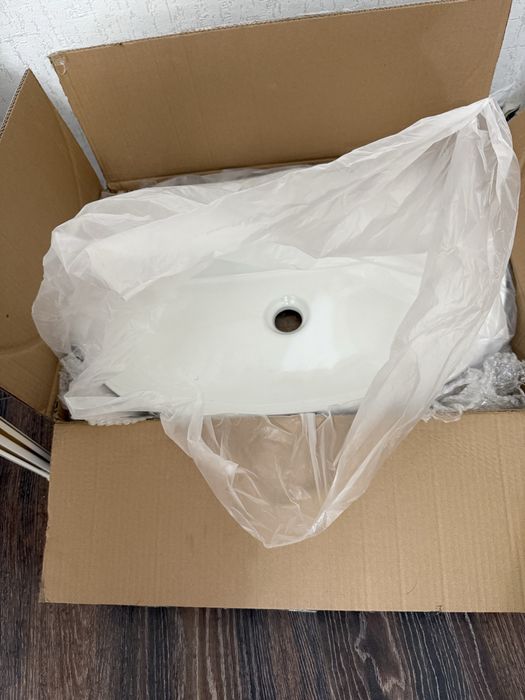 Продам раковину в комлекте