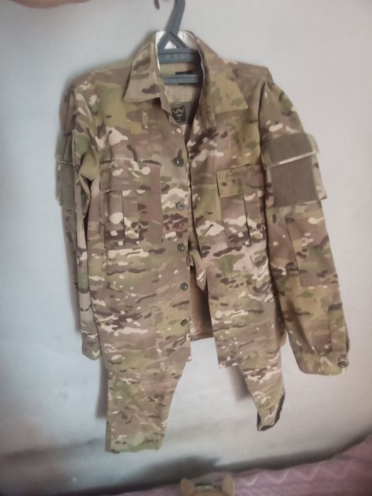 Военная форма в отличном состоянии