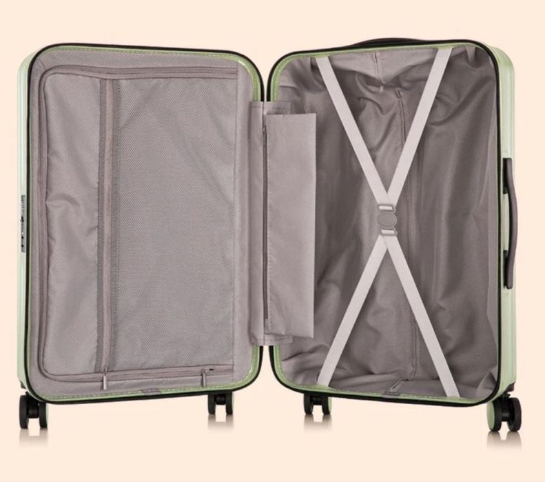 Чемодан поликарбонат