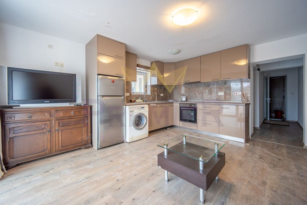 Къща в Добрич, област-гр.Балчик площ 190 цена 220000