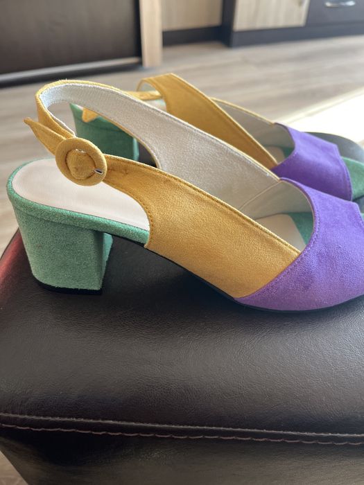 Дамски     кандали