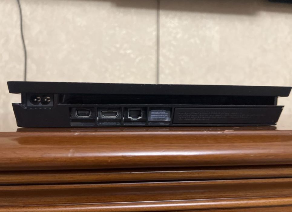 Продам, PlayStation4