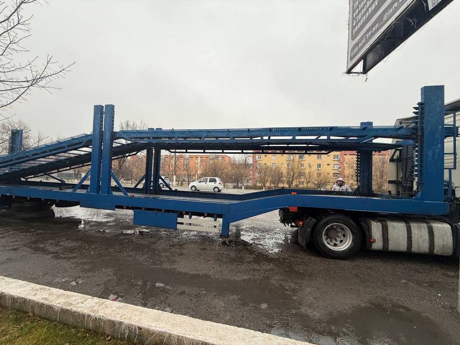 Продается автовоз прицеп avtavoz 18.3M