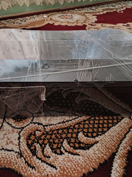 Printr EPSON  CANON sotiladi