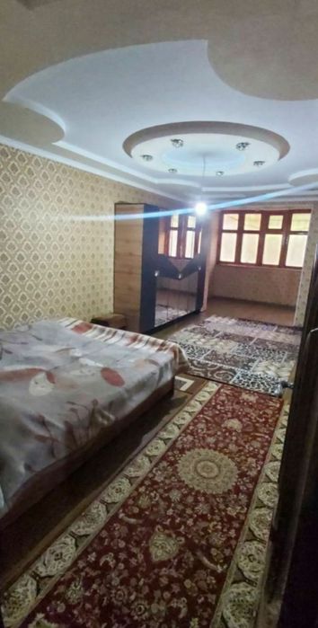 Сдаётся квартира в Яккасарой, район Шота Руставели. Без маклера.