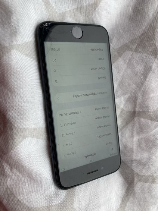 Iph.on se 2021. SE 2 64gb. Baterie 83 %
