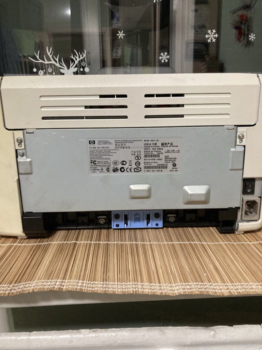 HP LaserJet 1018 — лазерный чёрно-белый принтер