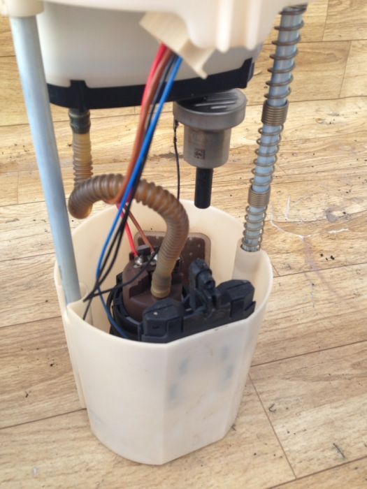 Бензонасос,топливный фильтр