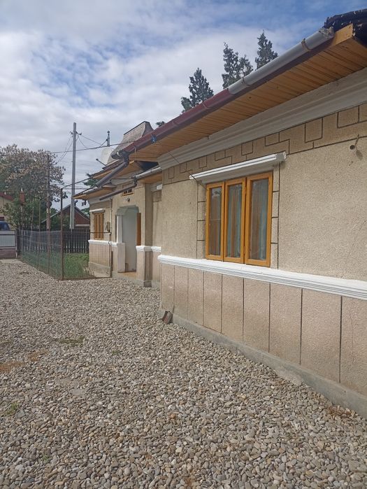 Vând casă în Puchenii Moșneni IMEDIAT-Direct PROPRIETAR Ofertă-48000 €