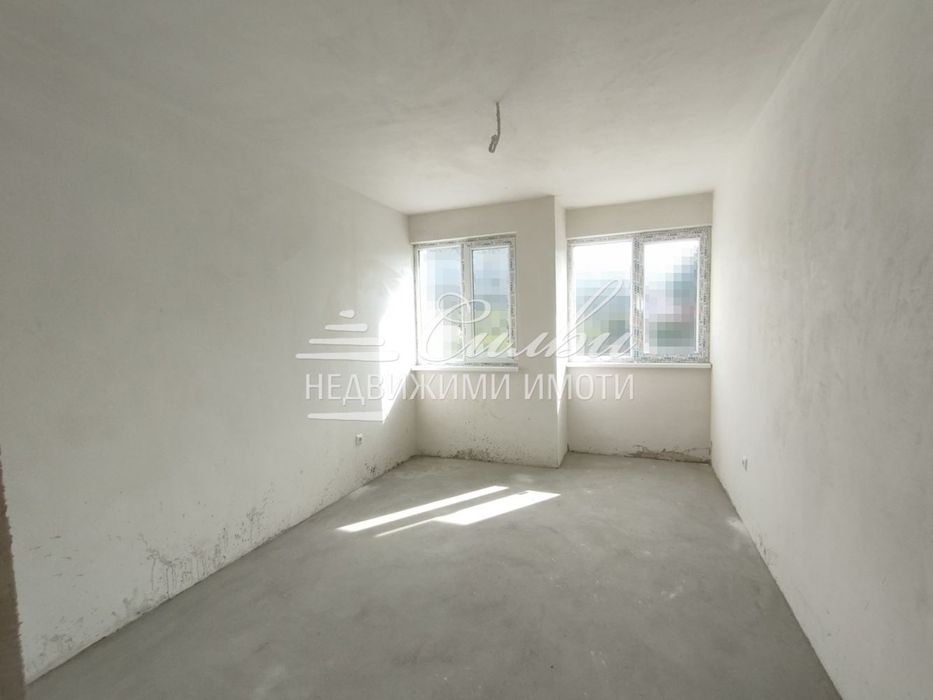 Продава се Тристаен апартамент в Шумен, Дивизионна болница - 135 кв.м за 1015 €/кв.м - Снимка #4