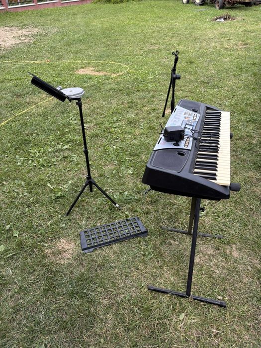 Orga electronica Yamaha PSR 175