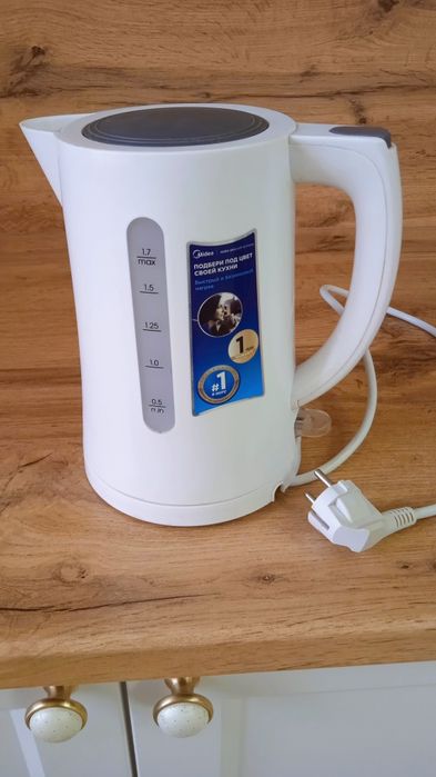 Продам электрочайник