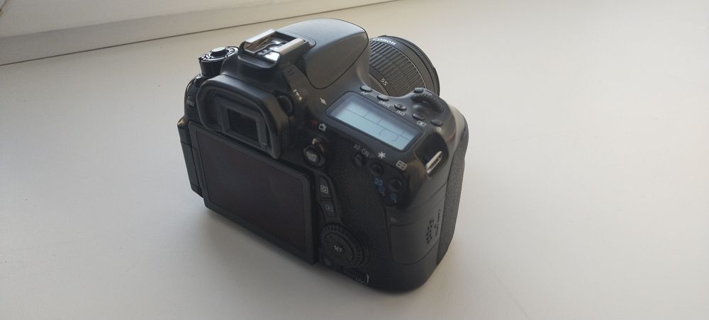 Продам кэнон 70д