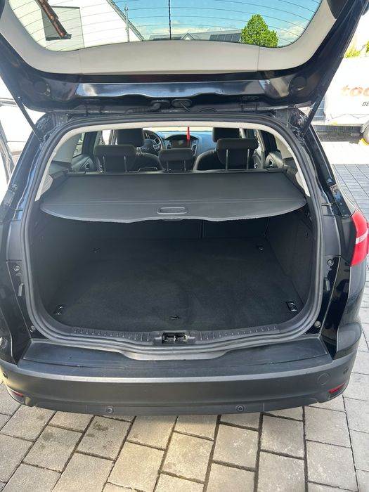 Ford focus  1.0 benzina  2016