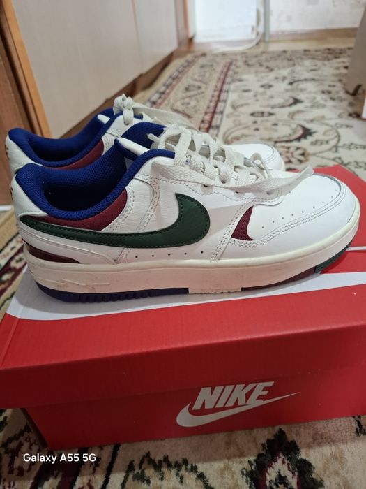 Крассовка Nike Gamma Forse