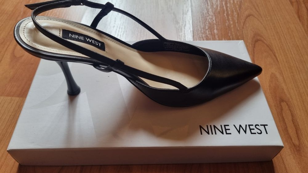 Дамски обувки с ток Nine West