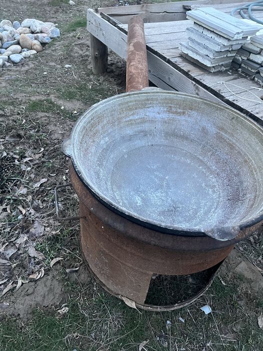 Продается Казан с печкой