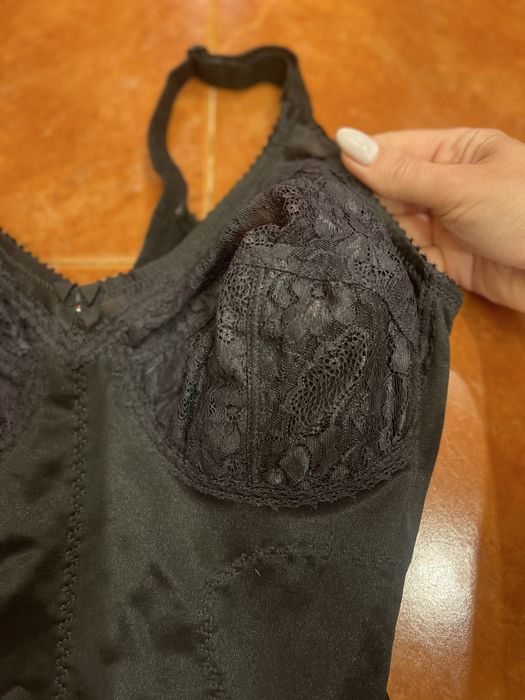 Нижнее белье новое . Утягивающее . 95-в