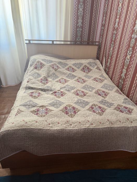 Продам шкаф и кровать!!