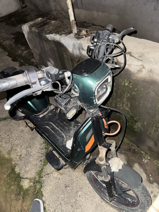 Электический скутер