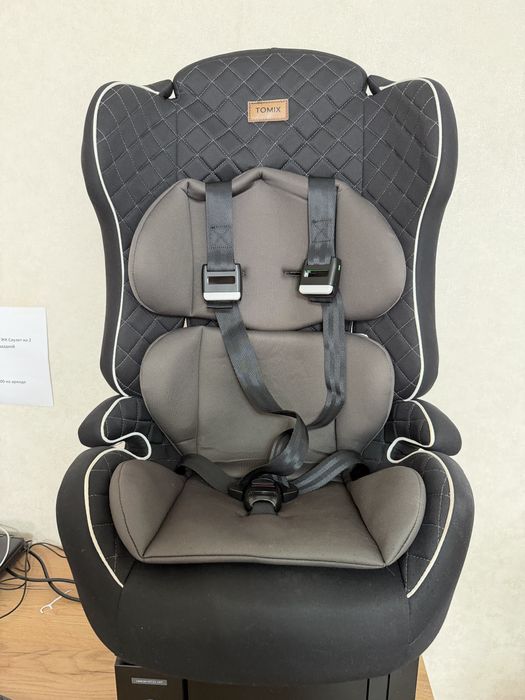 Автокресло детское TOMiX