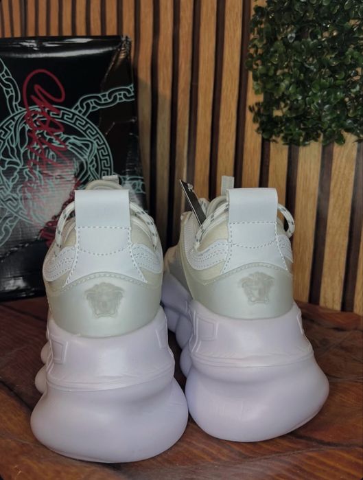 adidasi versace chain reaction triple white calitate superioara