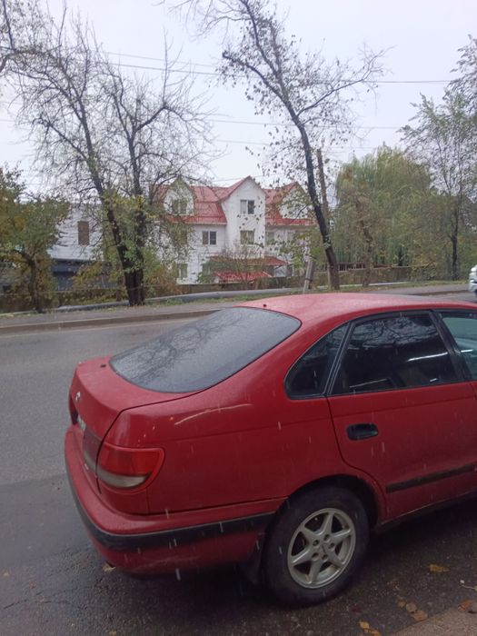 Срочно продам карина е