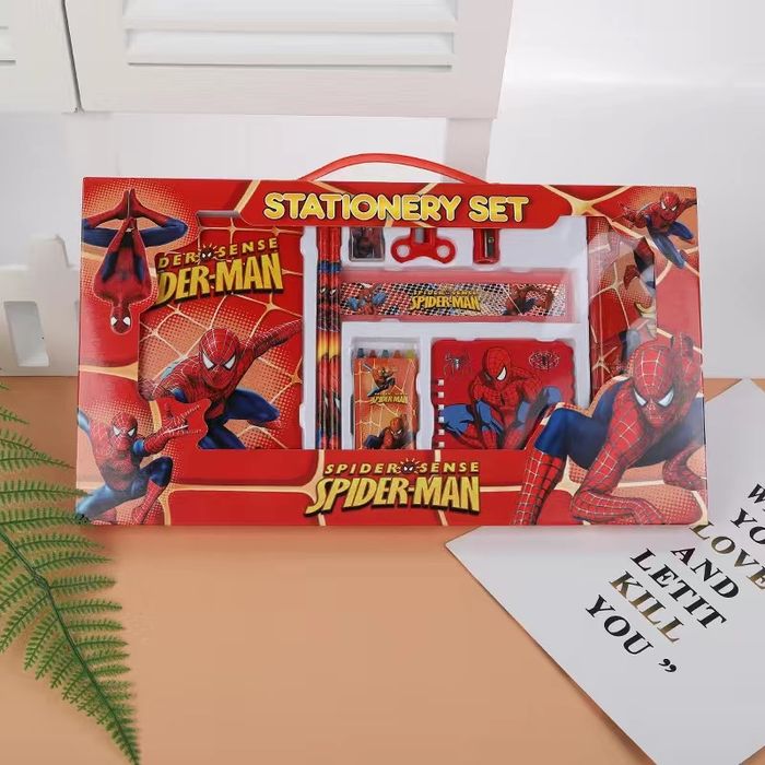 Подарочные наборы для мальчиков