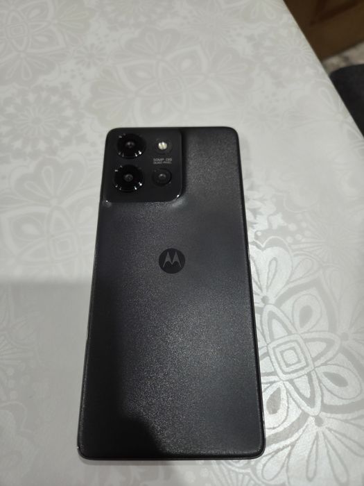 Телефон Motorola g75