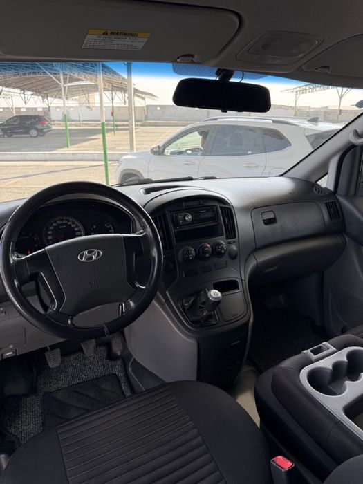 Hyunday Starex H1