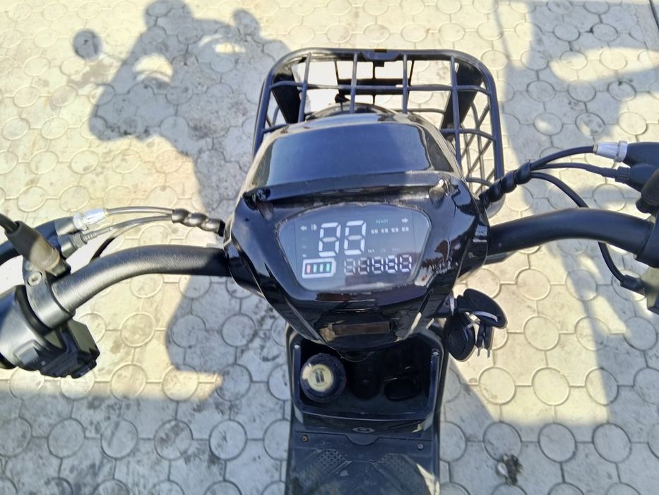 Продам электровелосипед evestar 8