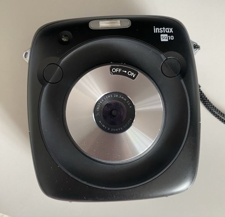 Фотокамера Fujifilm Instax Square 10 Black