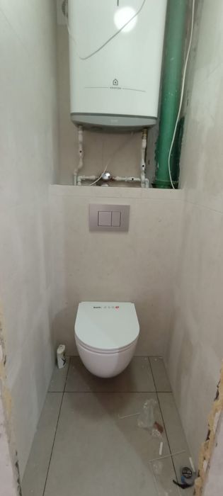 Крашу стены мрамор клею