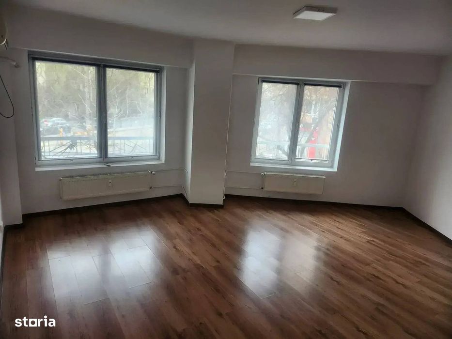 Apartament pentru firma 2 camere | 54 mp | Etaj 1 | Nemobilat |