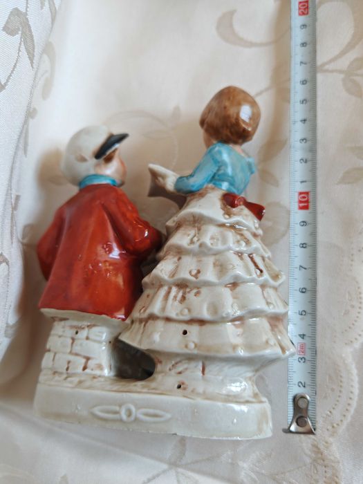 Старинна Немска Порцеланова Фигура HUMEL 1930те г.