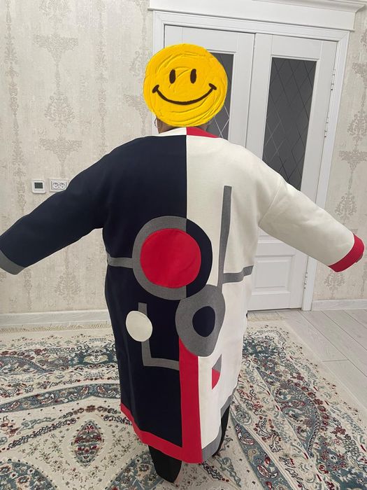 Продается демисезонное пальто