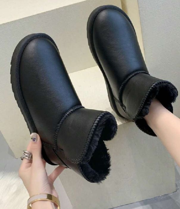 De vânzare UGG dama