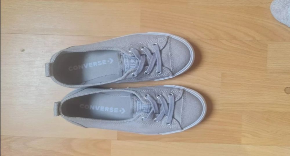 Vand adidași converse dama