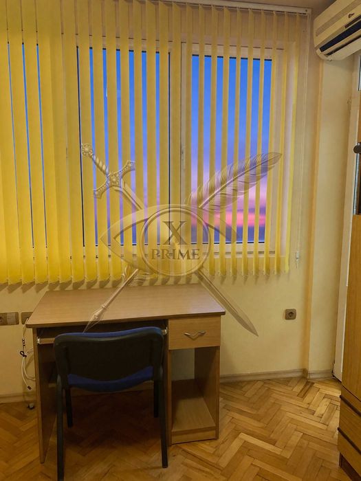 Четиристаен апартамент в Зимно кино Тракия! 21784782