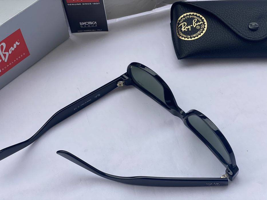 Ochelari de soare Ray Ban 2132 New Wayfarer Noi