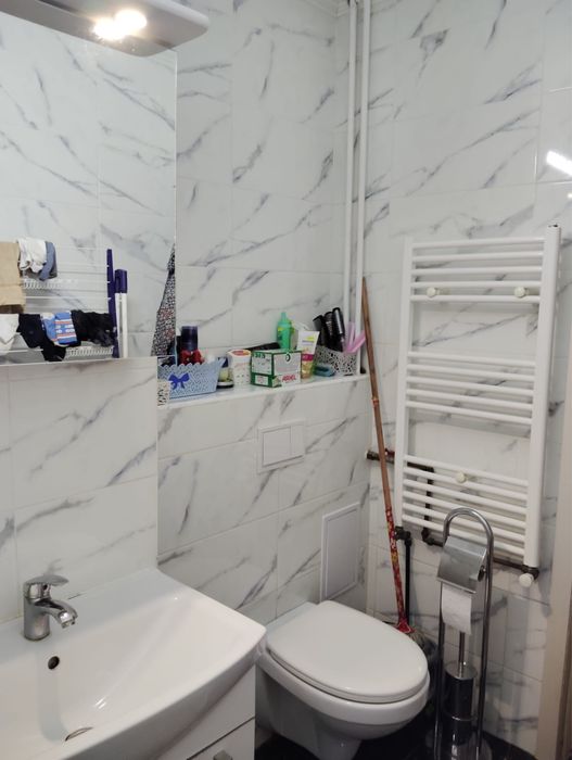 Vand apartament 3 camere !