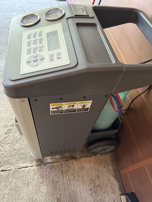 Statie incarcare/ freon auto/R134a.