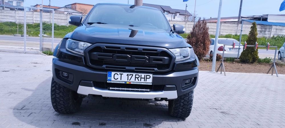 Vand/schimb doar cu dodge ram
