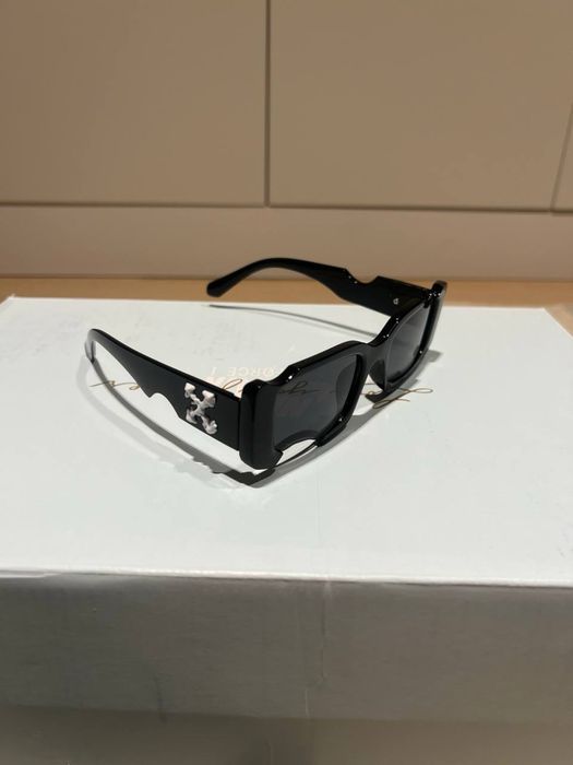Ochelari Off-White – Disponibili Alb / Negru – Unisex – Noi