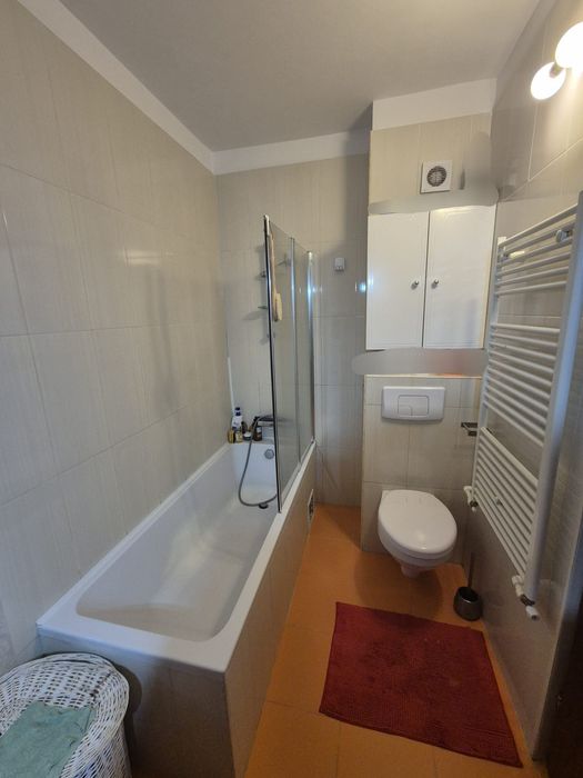 Propritar vând apartament  2 camere în Dambu