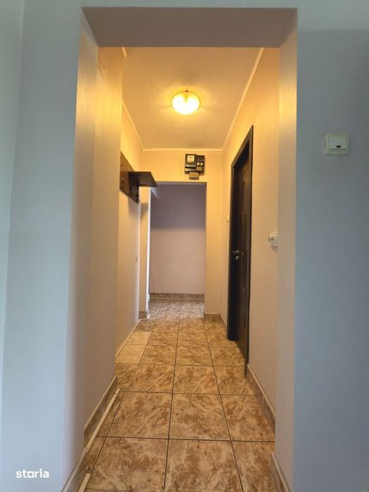 Apartament 3 camere, 42 mp, nedecomandat - zona Dacia
